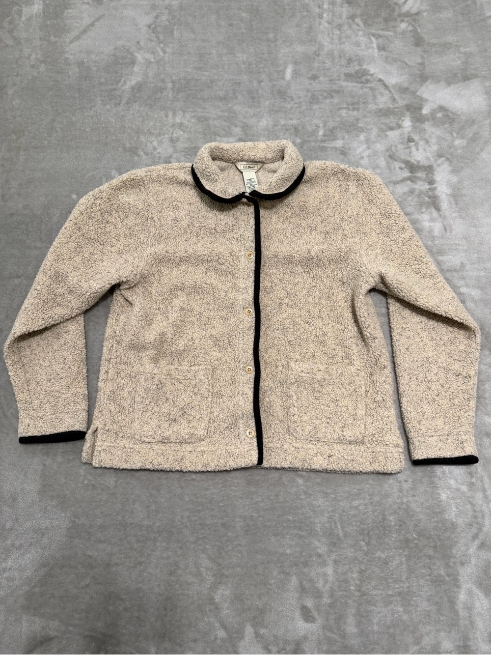 Vintage L.L.Bean Oatmeal Sherpa Fleece Contrast Trim with Buttons Jacket Size M